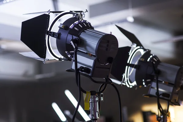 Equipo de iluminación dos lámparas — Foto de Stock