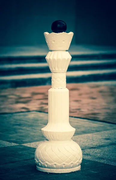 Chess figures outdoor — Stock Photo, Image