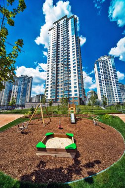 novopecherskaya okul açılışı