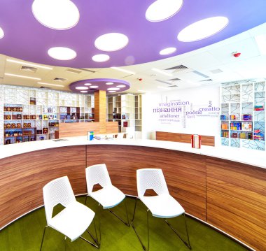 novopecherskaya okul açılışı