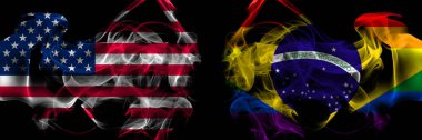 Amerika Birleşik Devletleri Brezilya 'ya karşı, Brezilya' ya karşı, yan yana yerleştirilmiş eşcinsel duman bayrakları