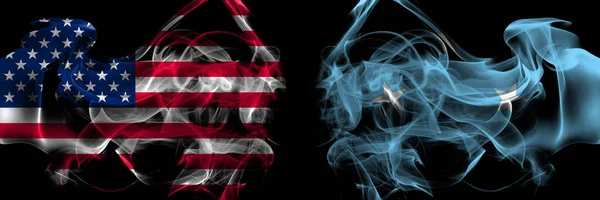 Vereinigte Staaten Von Amerika Mikronesien Rauchfahnen Nebeneinander Platziert — Stockfoto