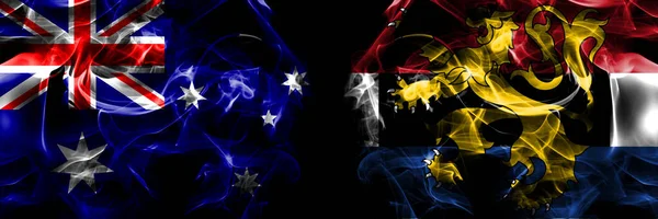 Bandeiras Austrália Austrália Organizações Benelux Bandeira Fumaça Colocada Lado Lado — Fotografia de Stock
