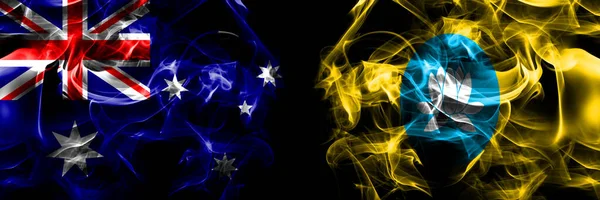 オーストラリア オーストラリア対ロシア ロシア カリムキアの旗 黒地に煙旗を並べて — ストック写真