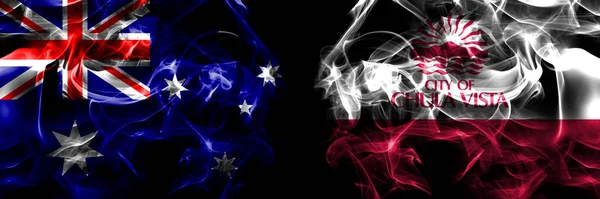 オーストラリアの旗 オーストラリア対アメリカ アメリカ アメリカ アメリカ アメリカ チュラビスタ カリフォルニアの国旗 黒地に煙旗を並べて — ストック写真
