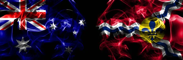 オーストラリアの旗 オーストラリア対アメリカ アメリカ アメリカ アメリカ アメリカ セントルイス ミズーリ州 黒地に煙旗を並べて — ストック写真