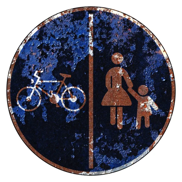 欧盟旧路标强制性标志 行人与单车的分隔路径 — 图库照片