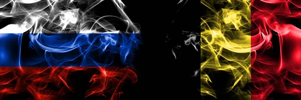Rússia Rússia Bélgica Bandeiras Belgas Bandeira Fumaça Colocada Lado Lado — Fotografia de Stock