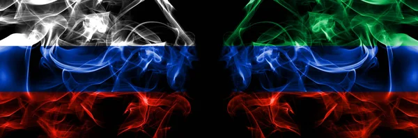 Rusland Rusland Rusland Rusland Dagestan Vlaggen Rookvlag Naast Elkaar Geplaatst — Stockfoto