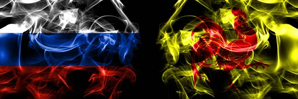 ロシア ロシア対ワロンの旗 黒地に隔絶された煙旗 — ストック写真