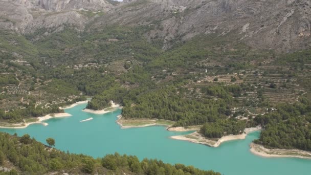 Blue lagoon in mountains — Stock Video