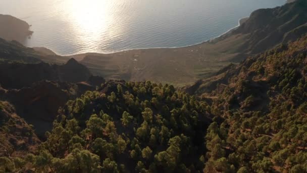 Lalka Powietrzna Nad Ogromną Kalderą Las Playas Pagórkowatymi Stromymi Zboczami — Wideo stockowe