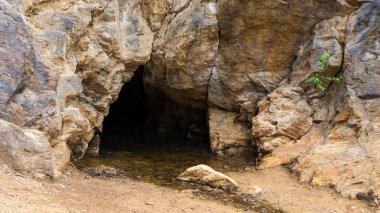 Polonya 'da renkli göller