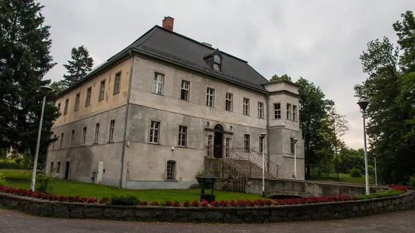 Bukowiec palace i Schlesien — Stockfoto