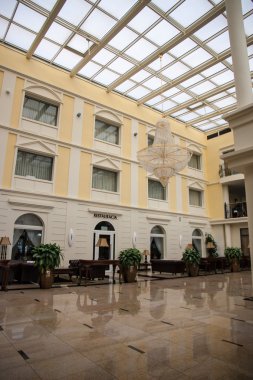 Hotel rumia, Polonya