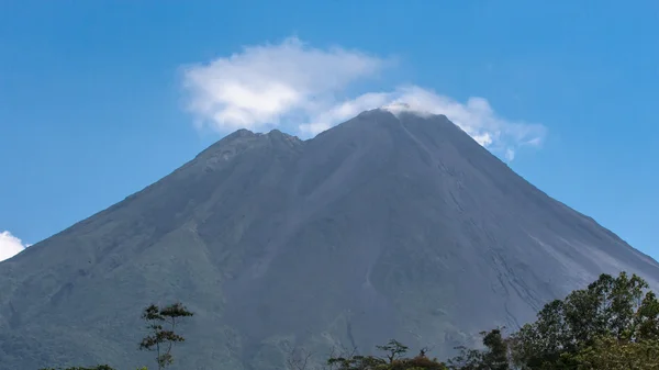 Arenal Volcano in Costa Rica — Stock Photo, Image