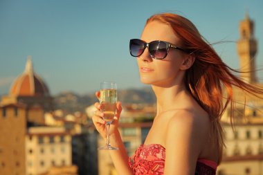 kadın ve görünümü