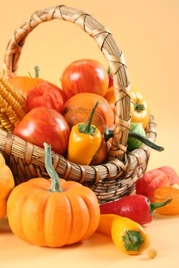 turuncu sarı kırmızı