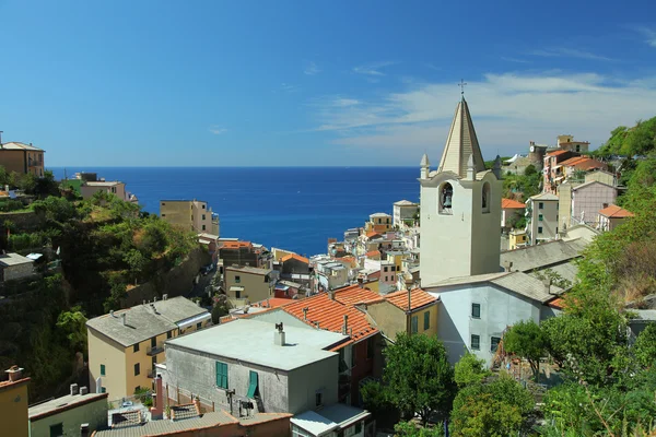 Mare e città — Foto Stock