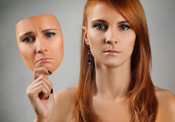 Печальная маска
