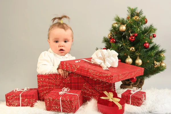 Bambino in inverno — Foto Stock