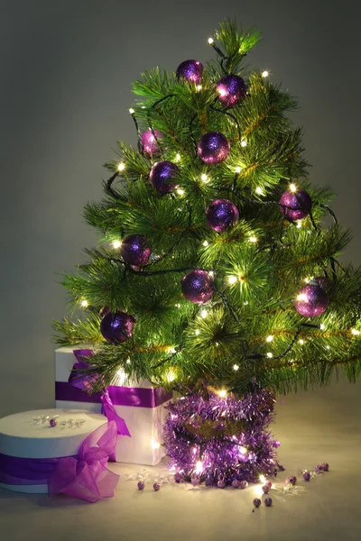紫色圣诞 — 图库照片