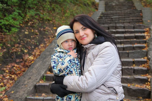 Mère avec son fils — Photo