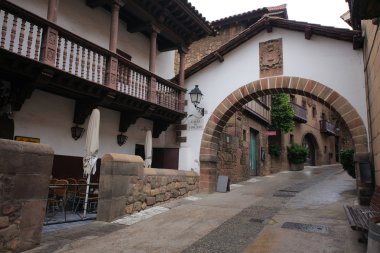İspanyol binaları