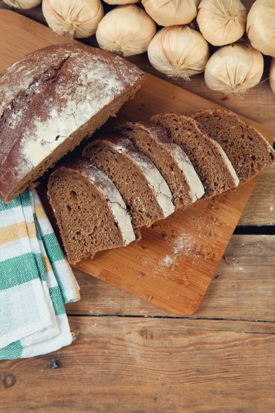 Pão na mesa — Fotografia de Stock