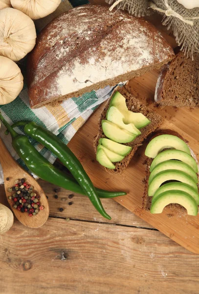Smörgås med avocado — Stockfoto