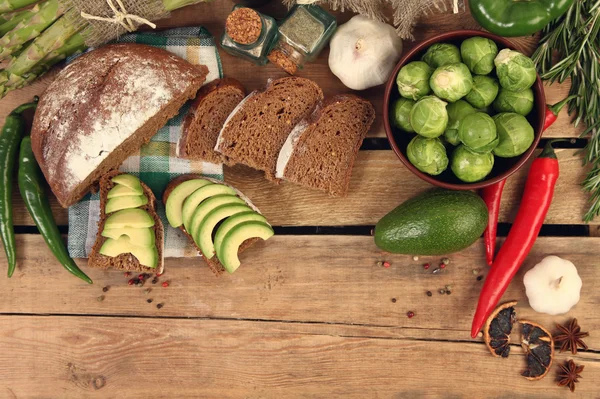 Chili and bread — Stock Photo, Image