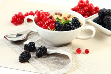 Olgunlaşmış meyve