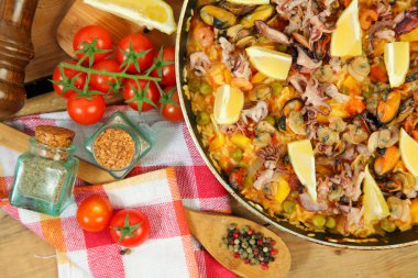 gurme paella