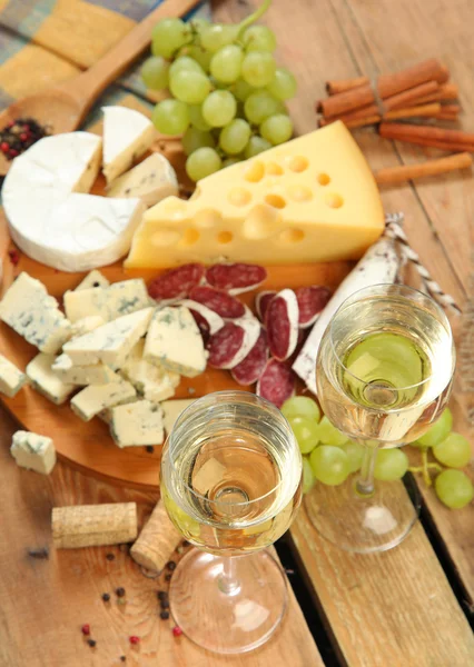 Products and wine — Stock Photo, Image