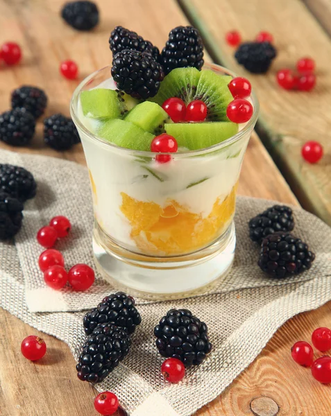 Fruits on table — Stock Photo, Image