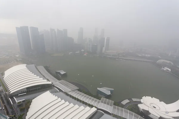 Singapur durante la lluvia monzónica —  Fotos de Stock