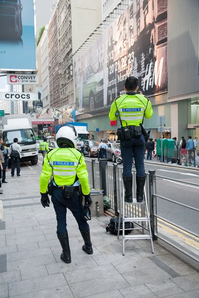 Polise, hong kong sokaklarında