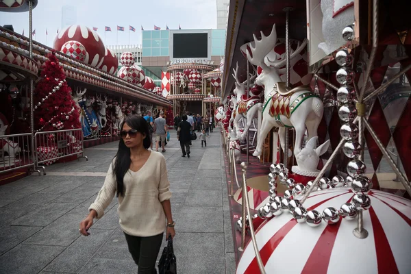 Dekorationskai vor Weihnachten in Hongkong — Stockfoto