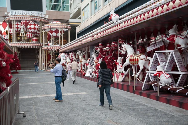 Dekorationskai vor Weihnachten in Hongkong — Stockfoto