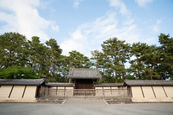 京都の帝国宮殿のゲート — ストック写真