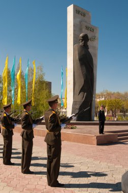 meçhul asker Anıtı, çiçek düzenleme