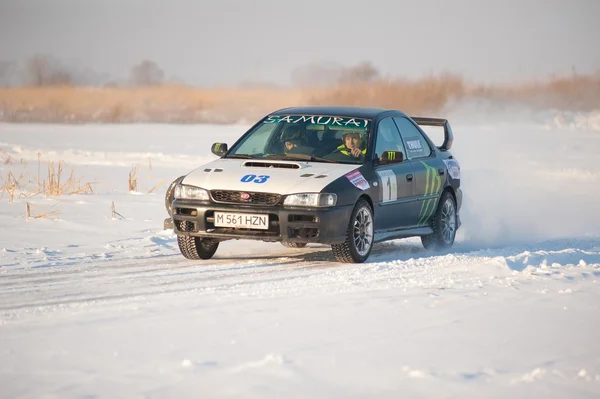 Зимние автогонки по льду. — Stockfoto