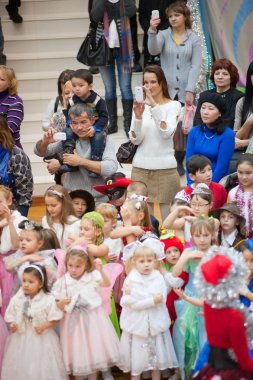 Новогодний детский утренник в Казахстане.