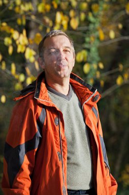 adam bağımlılık duman exhales