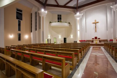 Modern kilise iç