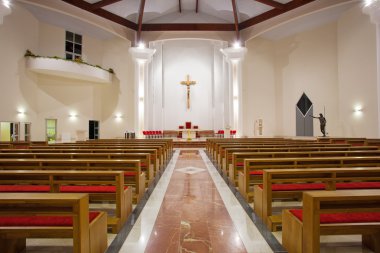 Modern kilise iç