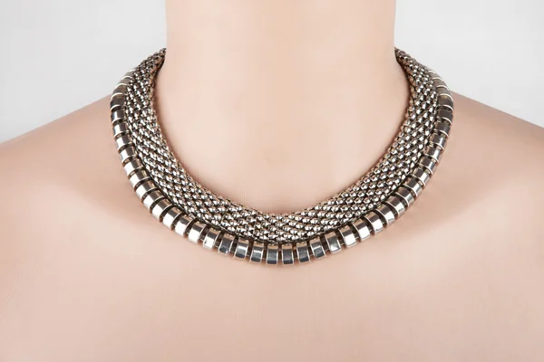 Beautiful silver statement necklace on a mannequin — Stock Photo, Image