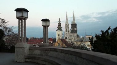 Zagreb, Hırvatistan Katedrali'nde göster.