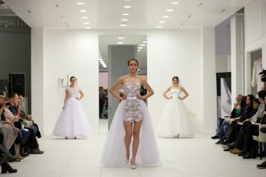 moda gelinlik modelleri