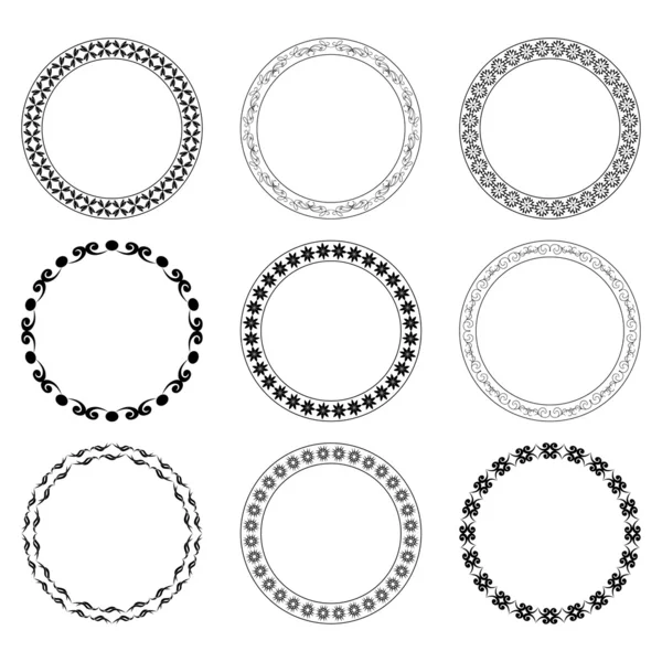 Zwarte ronde frames met ornament - vector set — Stockvector